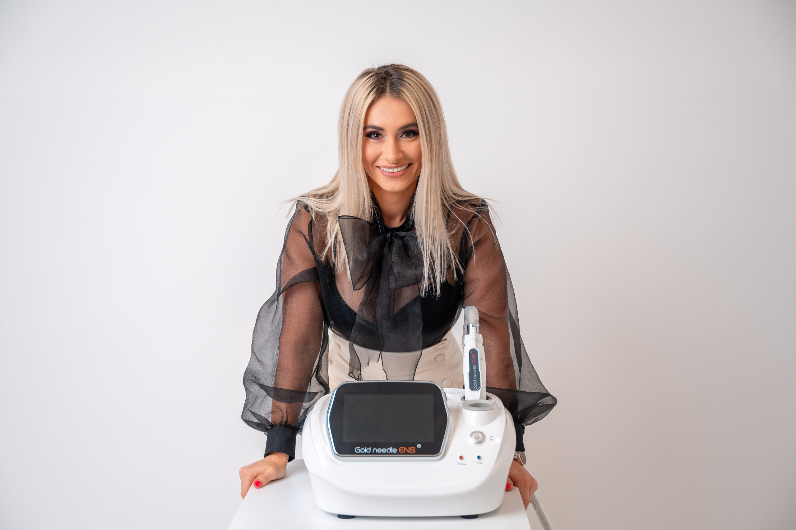 tratamente faciale personalizate la karinabeautyskin bucuresti